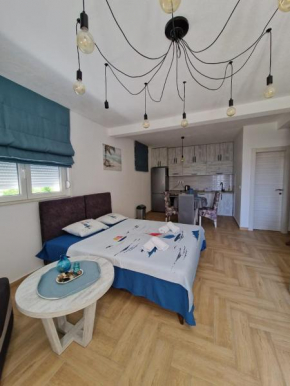 Studio apartman Happy Home